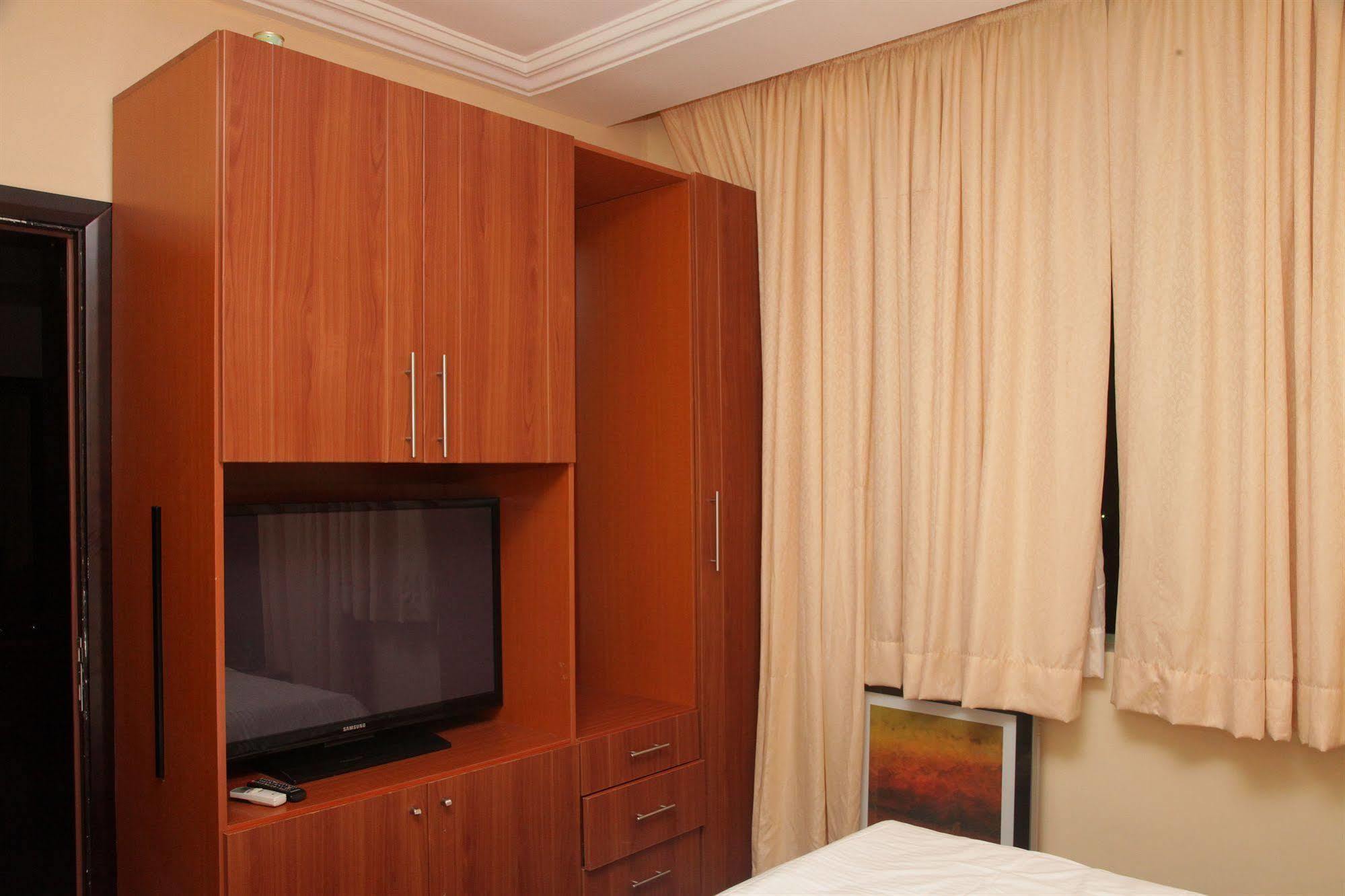 Swiss International Mabisel Port Harcourt Hotel Exterior foto